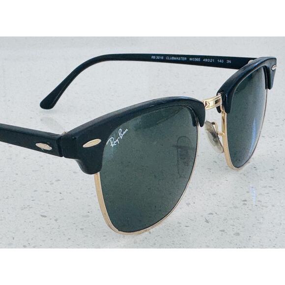 Ray-Ban Clubmaster Sunglasses - Picture 2 of 4